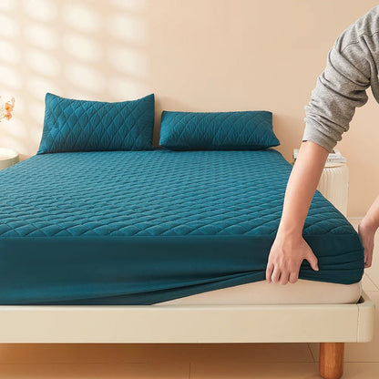 1Pc 3D Air Fabric Thick Mattress Cover, 100% Waterproof Mattress Protector, Soft and Breathable Fitted Bed Sheet (No Pillowcase) - Bavaro Shop